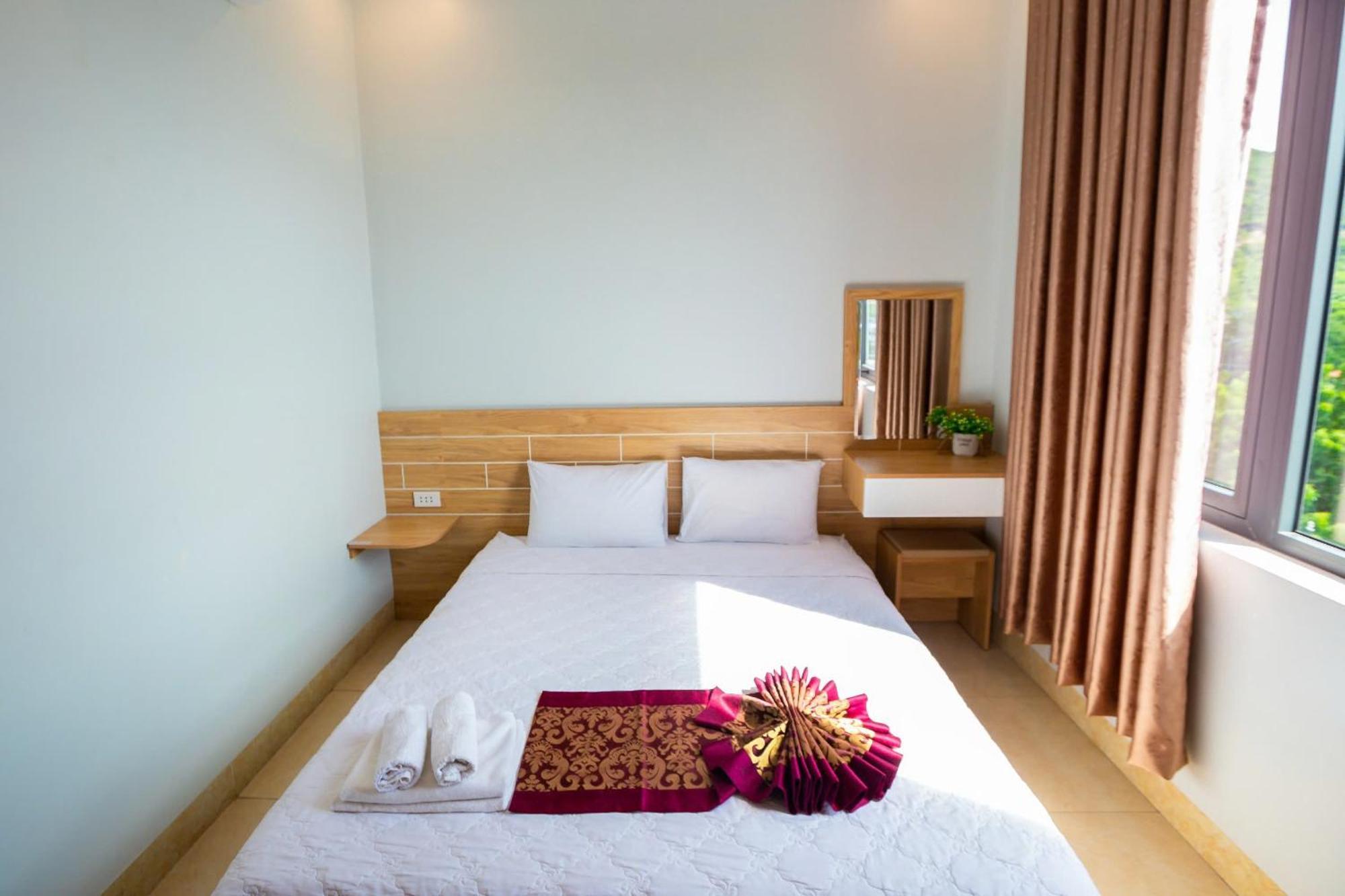 Chau Gia Hotel Vĩnh Hy Kültér fotó