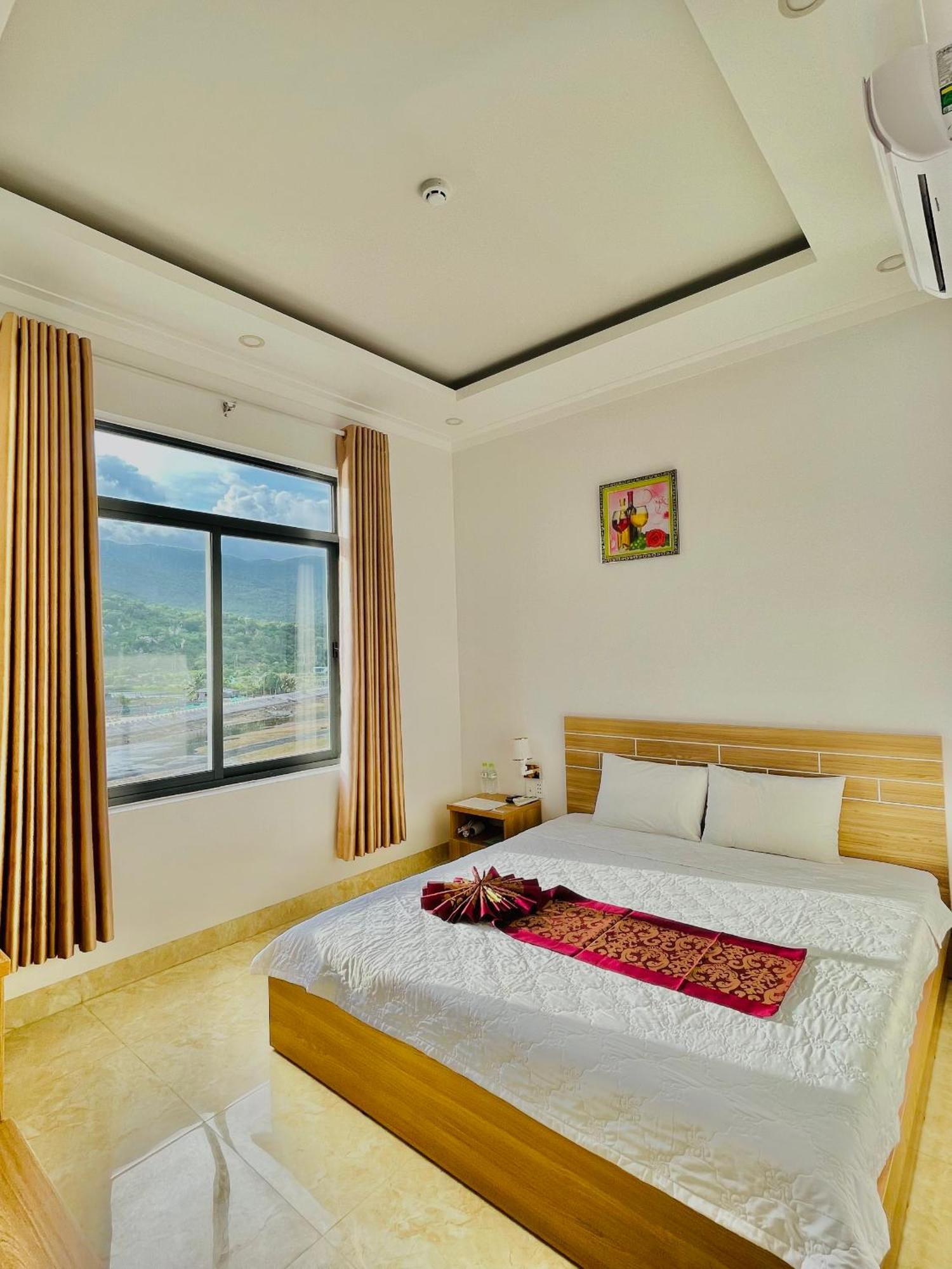 Chau Gia Hotel Vĩnh Hy Kültér fotó